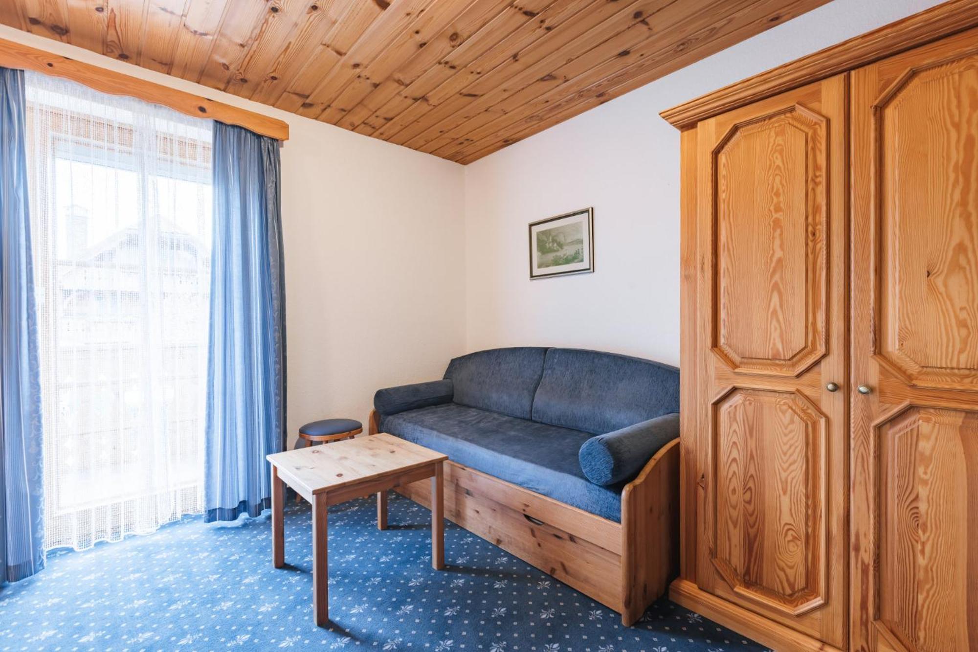 Garni Hotel Berc เบลด ภายนอก รูปภาพ